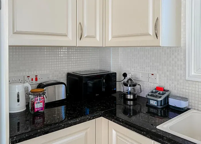 Vila Sunny With Hot Tub, Garden And 2 Bedrooms, 5 Minutes To The Pyla