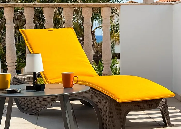 Vila Sunny With Hot Tub, Garden And 2 Bedrooms, 5 Minutes To The