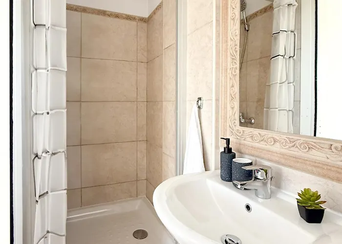 Sunny With Hot Tub, Garden And 2 Bedrooms, 5 Minutes To The * Pyla