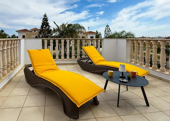 Sunny With Hot Tub, Garden And 2 Bedrooms, 5 Minutes To The * Pyla